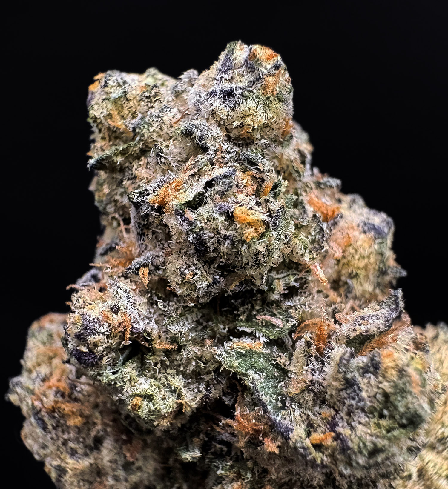 Lemon Cello hybrid strain with 34%+ THC available via District Connect weed delivery in Washington DC, Virginia, Maryland, and Richmond VA